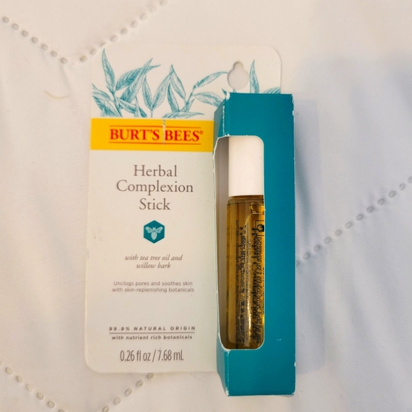 Burt's Bees Other - 🛍5 for $25/Burt's Bees Herbal Complexion Stick